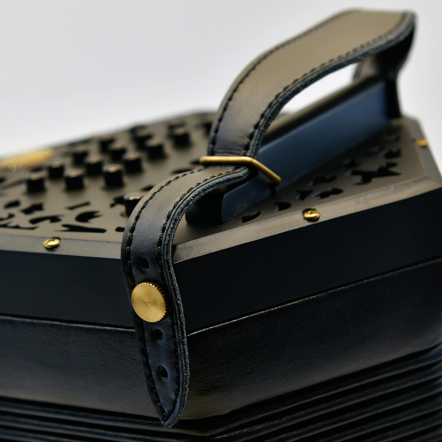 Trinity College AP-3530A Anglo-Style 30-Button Concertina – Satin Black – Leather Bellows, Brass Reeds & Hard Case