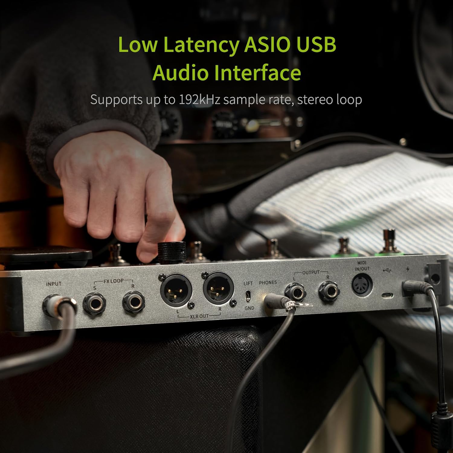 MOOER GE1000 Guitar Multieffects Pedal Processor WIth 5