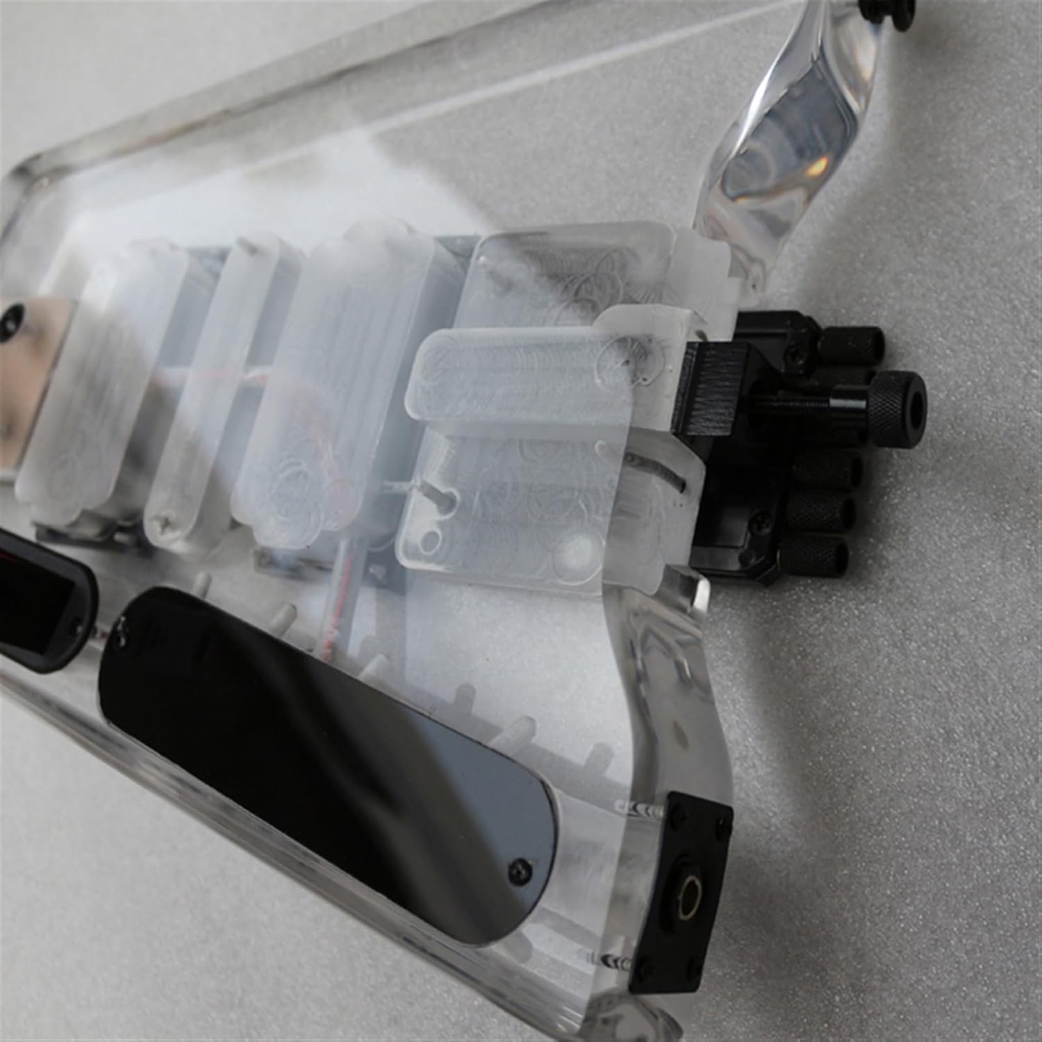 Headless Portable Travel Guitar Acrylic Body Rosewood Fingerboard mini Electric Guitar Professional Headless Guitar