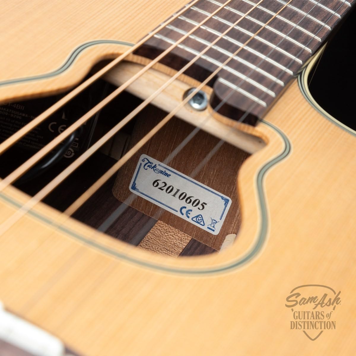 Takamine JGB7C Garth Brooks Signature Acoustic-electric Guitar - Natural