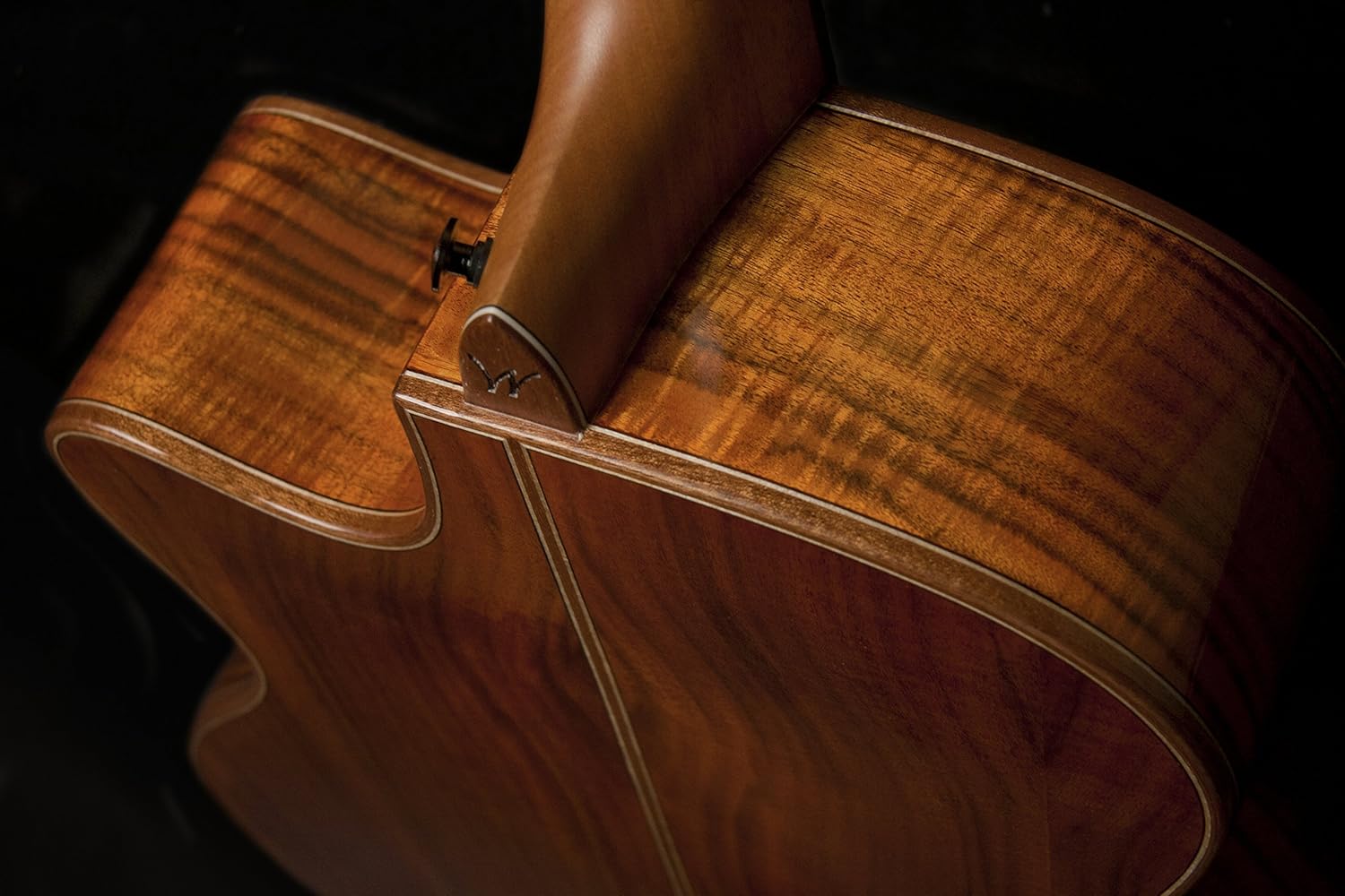 Washburn 6 String Acoustic-Electric Guitar, Natural (WCG55CE-O)