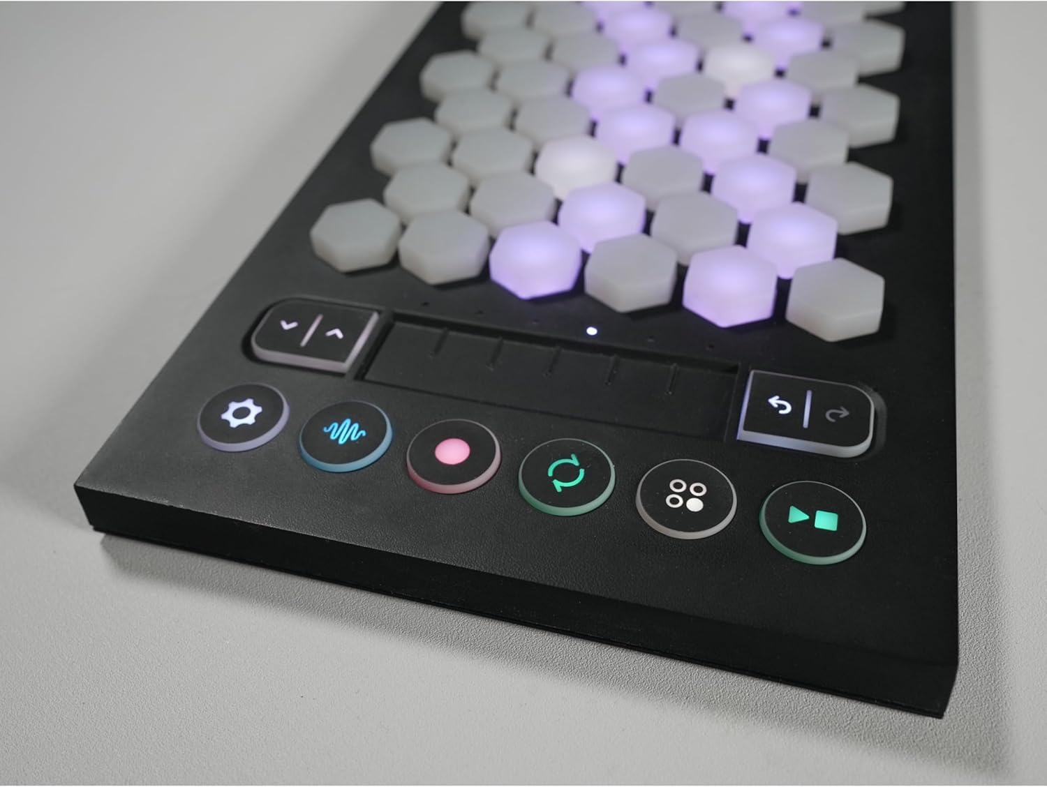 Intuitive Instruments Exquis 61-Key MPE MIDI Controller