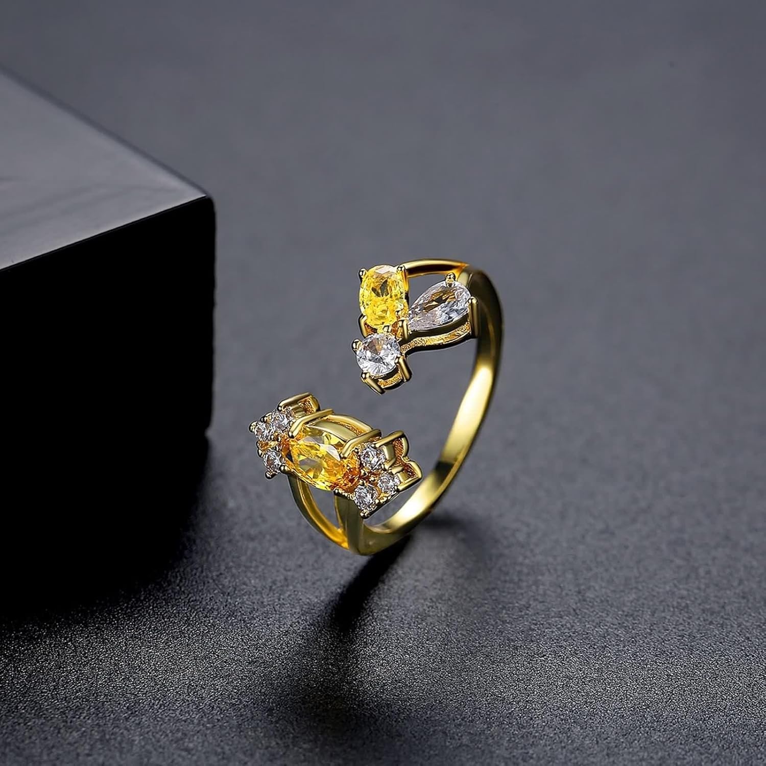 18 Karat Yellow Gold Ring, Wedding Band Women Citrine Moissanite Open Gold Jewelry for Bride