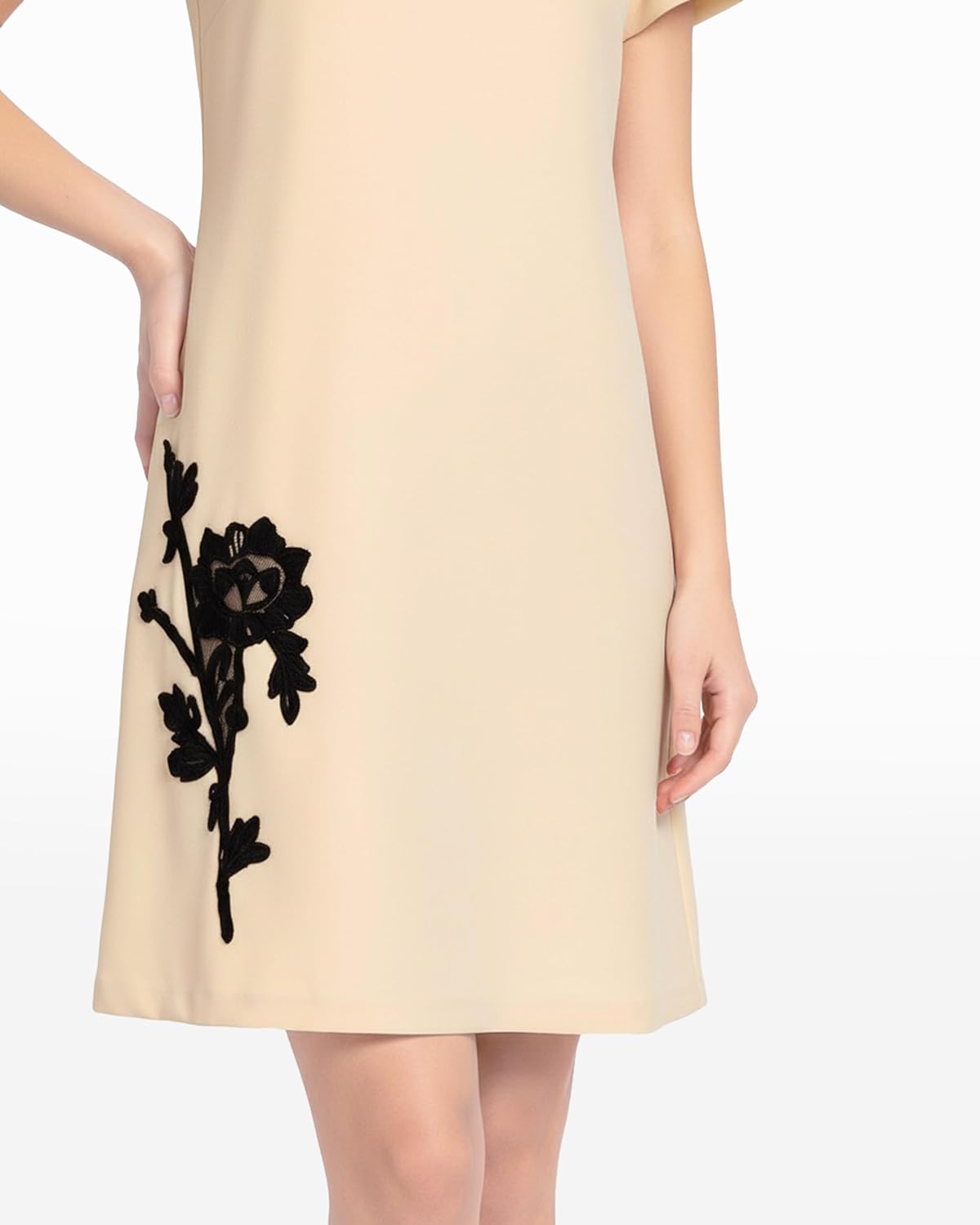 Anne Klein Womens Short Sleeve Applique Shift Dress