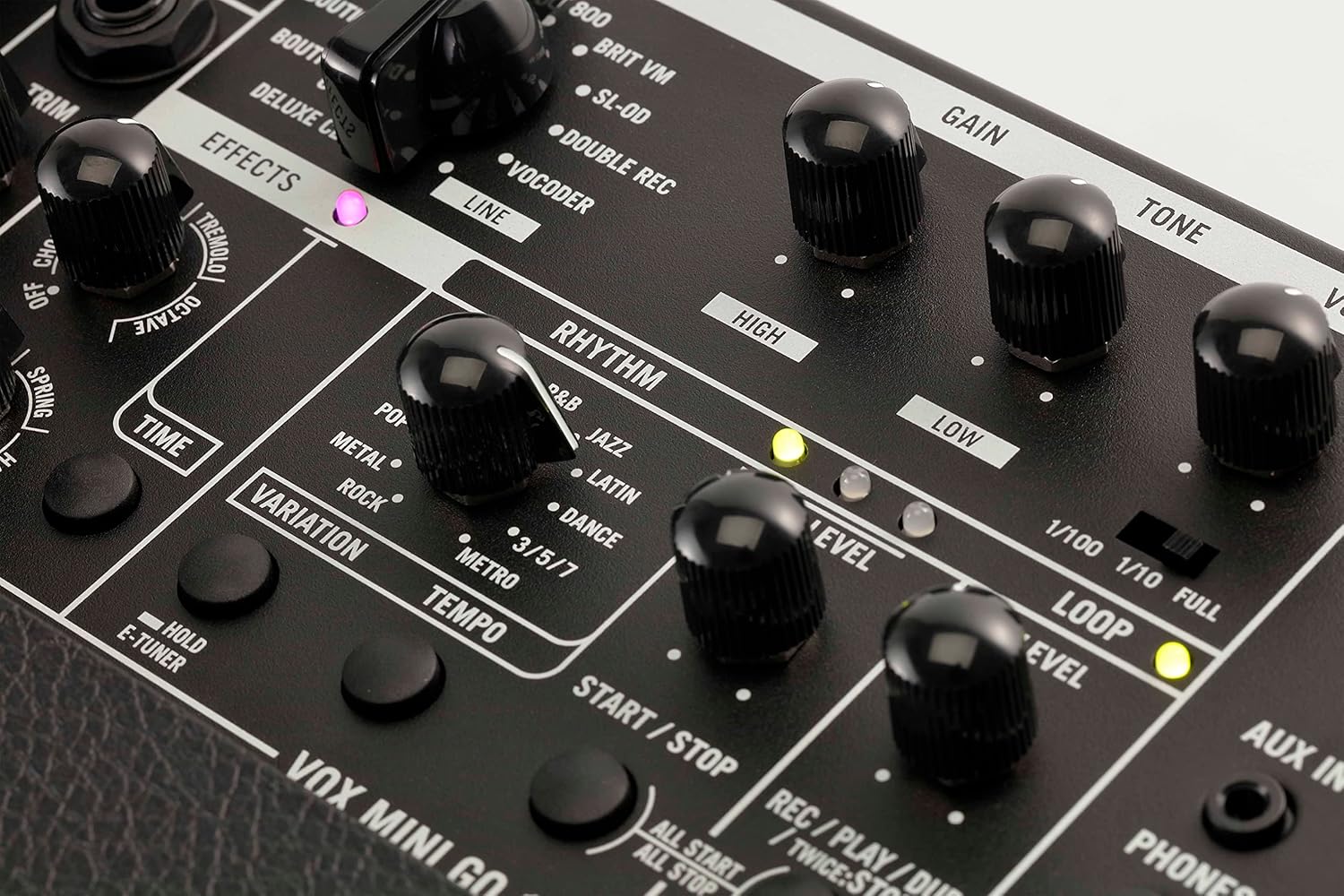 Vox Mini Go 10 1x6.5 inch 10-watt Portable Modeling Guitar Amplifier w/ 9 Amp Voices, 8 FX Types, and USB Battery Power