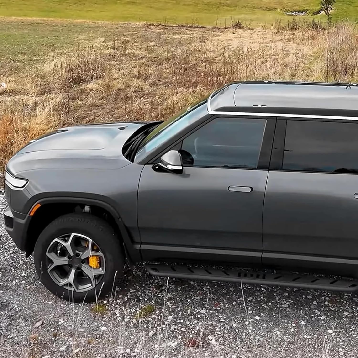 2PCS Running Boards fit for R1S Side Steps Brackets Nerf Bars Compatible with R1S 2022 2023 2024 Nerf Bars Pedal Intended for R1S Exterior Accessories