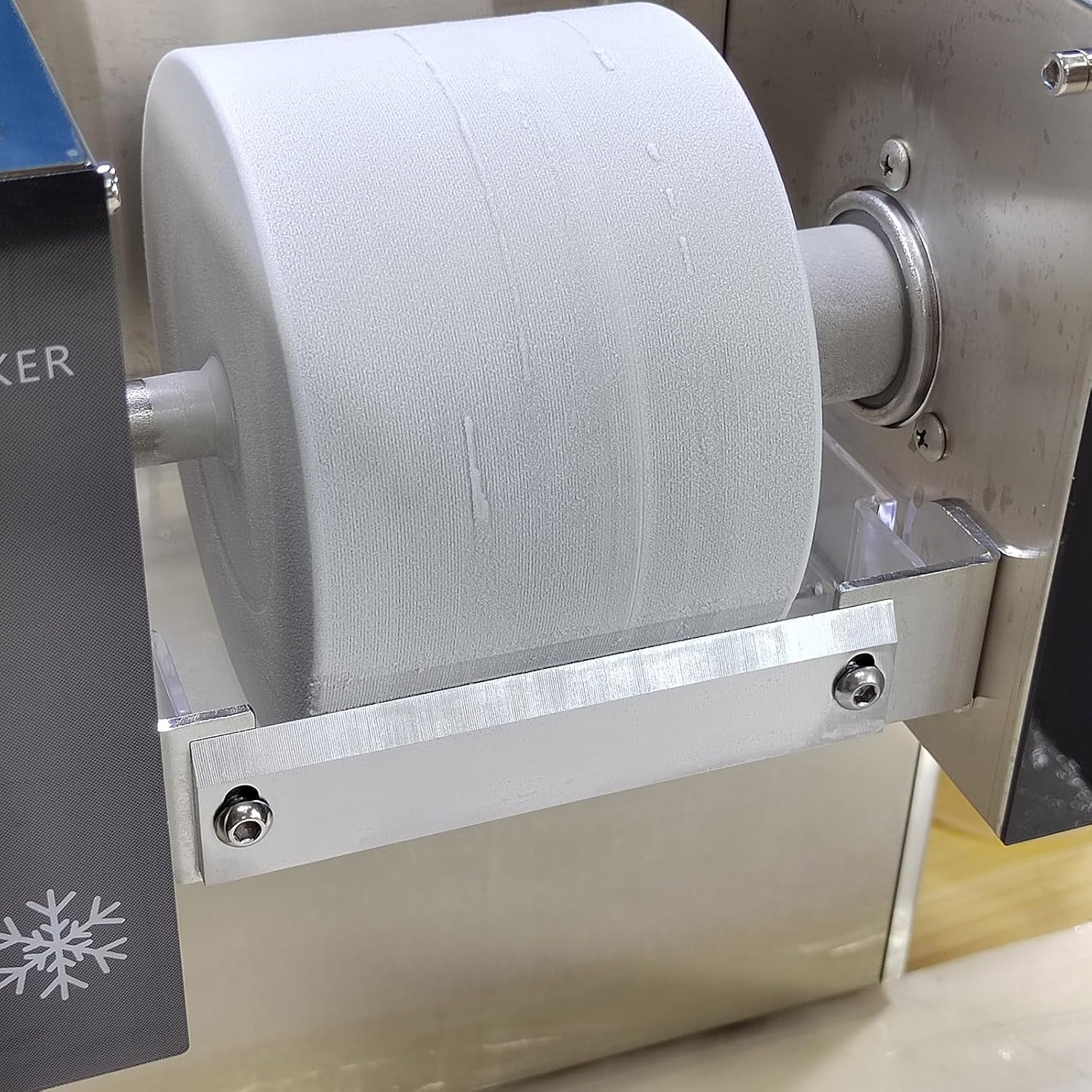 Kolice 90kg(198 lbs)/Day Snow Cone Shaver, Shaved Ice Machine, Snowflake Ice Machine, Air Cooling for Desserts Shops, Food Truck, Restaurant, Milktea Shops, etc