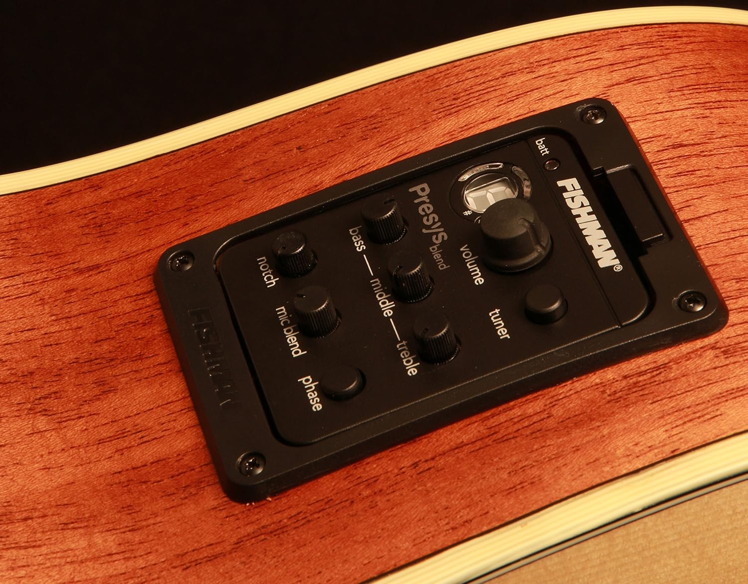 Washburn HD100SWCEK-D Heritage Series Dreadnought Acoustic Electric Cutaway, Natural