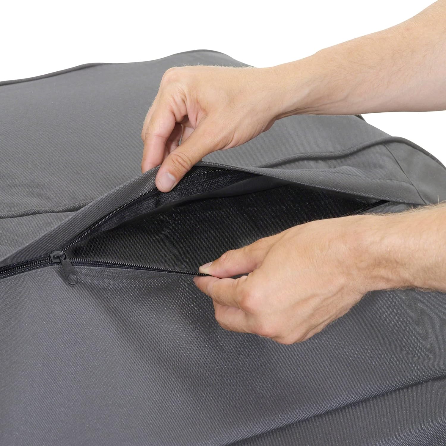 Classic Accessories Fadesafe Water-Resistant 58 Inch BBQ Grill Cover