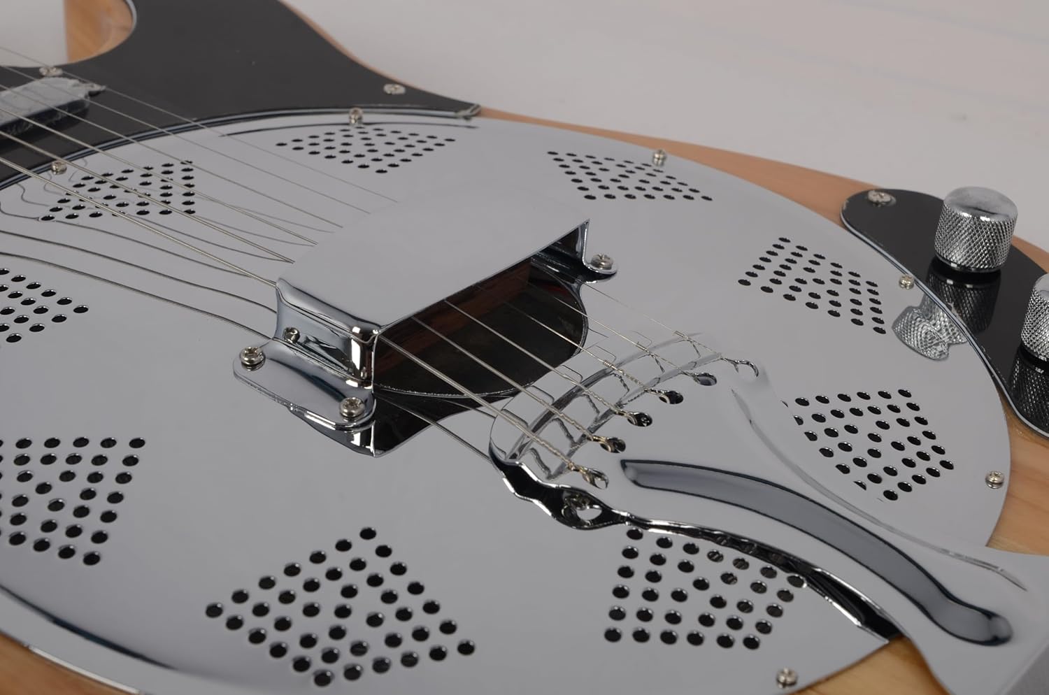 Full Size Solid Body Electric Guitar, TL Electric Guitar, Solid Body Electric Guitar, TL Series Phoenix Wood Body, Maple Neck and Fingerboard Accessories, Tools and Gig Bag