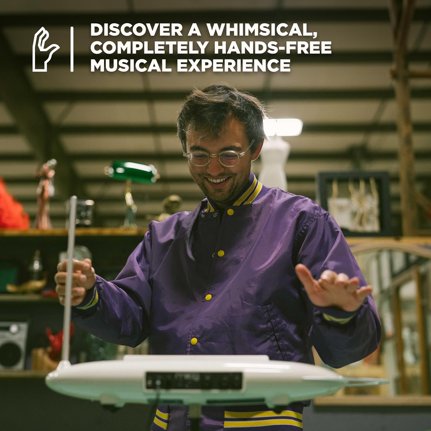 MOOG Theremini - Theremin with Pitch Correction, CV Out, Built-in Tuner and Speaker, Animoog Synthesizer Sound Engine with 32 Presets and LCD Screen