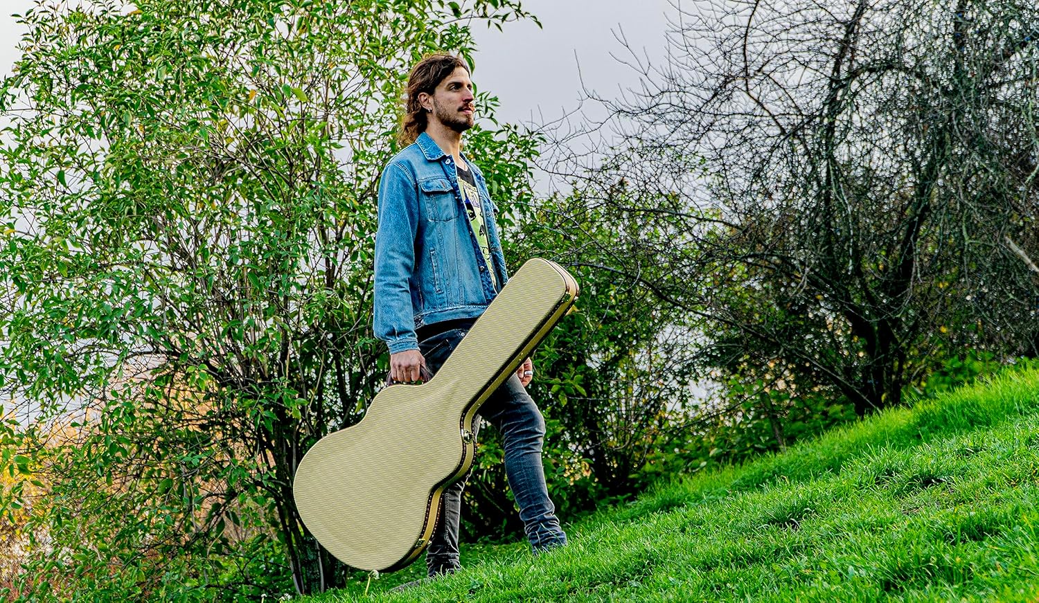 Crossrock Deluxe Wood Case for 335 Style 6 string Semi-Hollow Electric Guitars, with removable straps, interior compartment-Tweed (CRW700SATW)