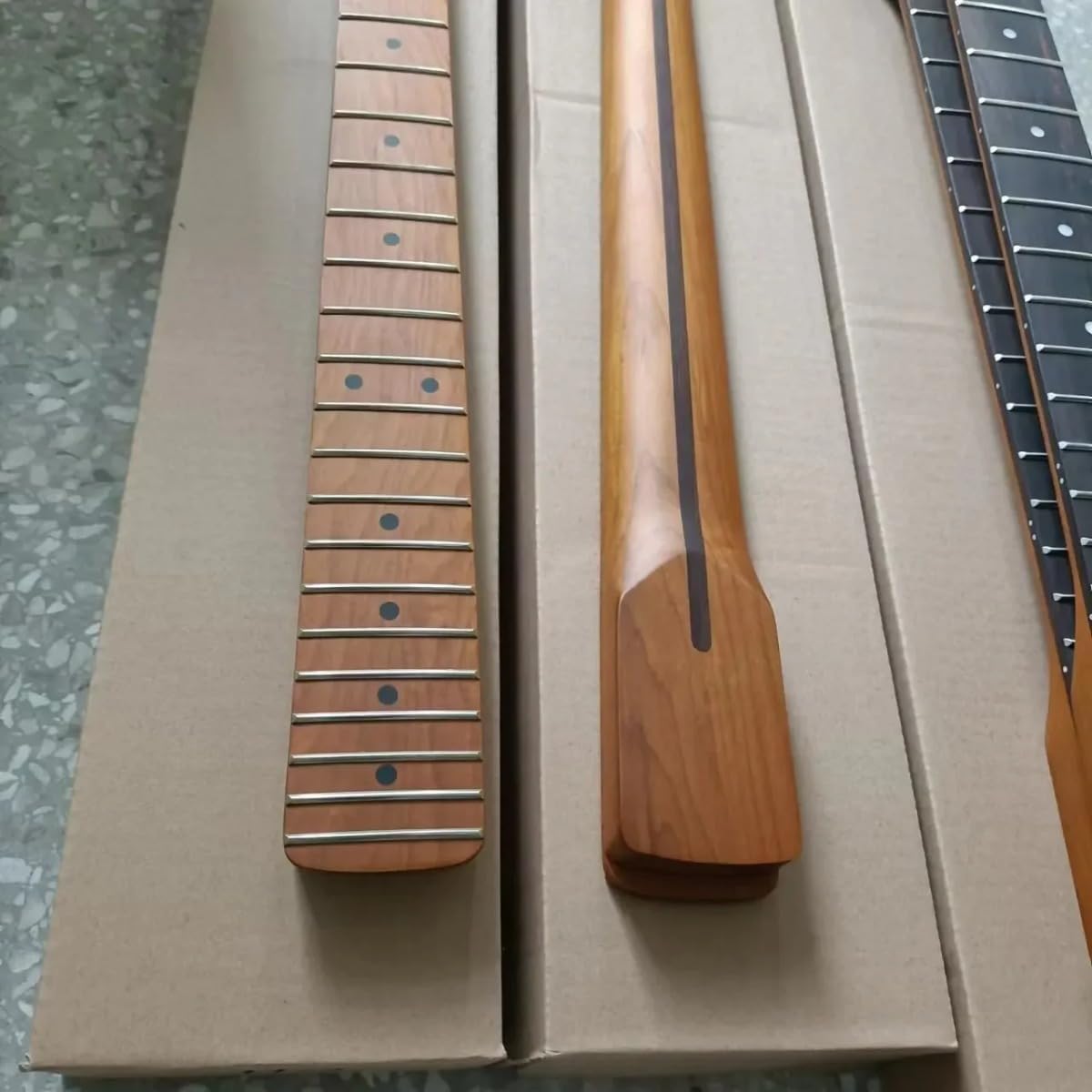 Modern 'C' Model 22-Fret Roasted Maple Electric Guitar Neck - Matt Varnished Finish - Enhance Your Guitar with Premium Quality Upgrade (Brown Matte Maple)