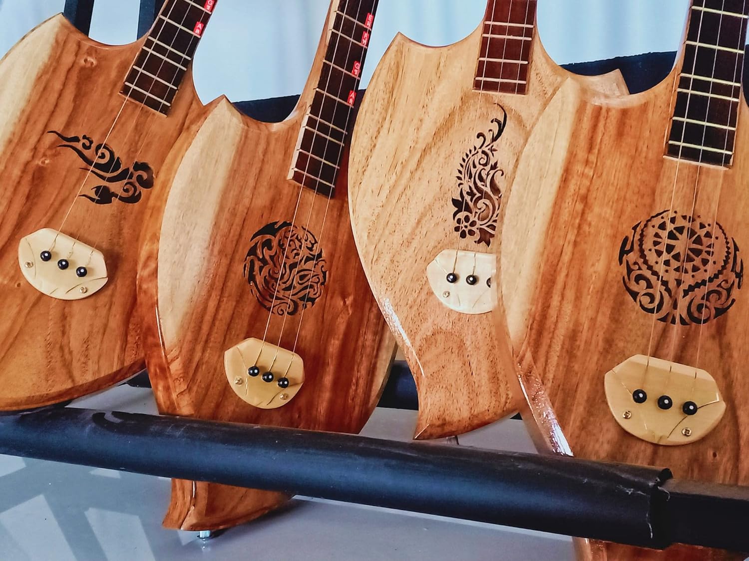 Isarn Acoustic Phin 3 Strings, Isan Thai Lao Guitar Musical Instrument, Traditional Thai Classical Musical Pin103