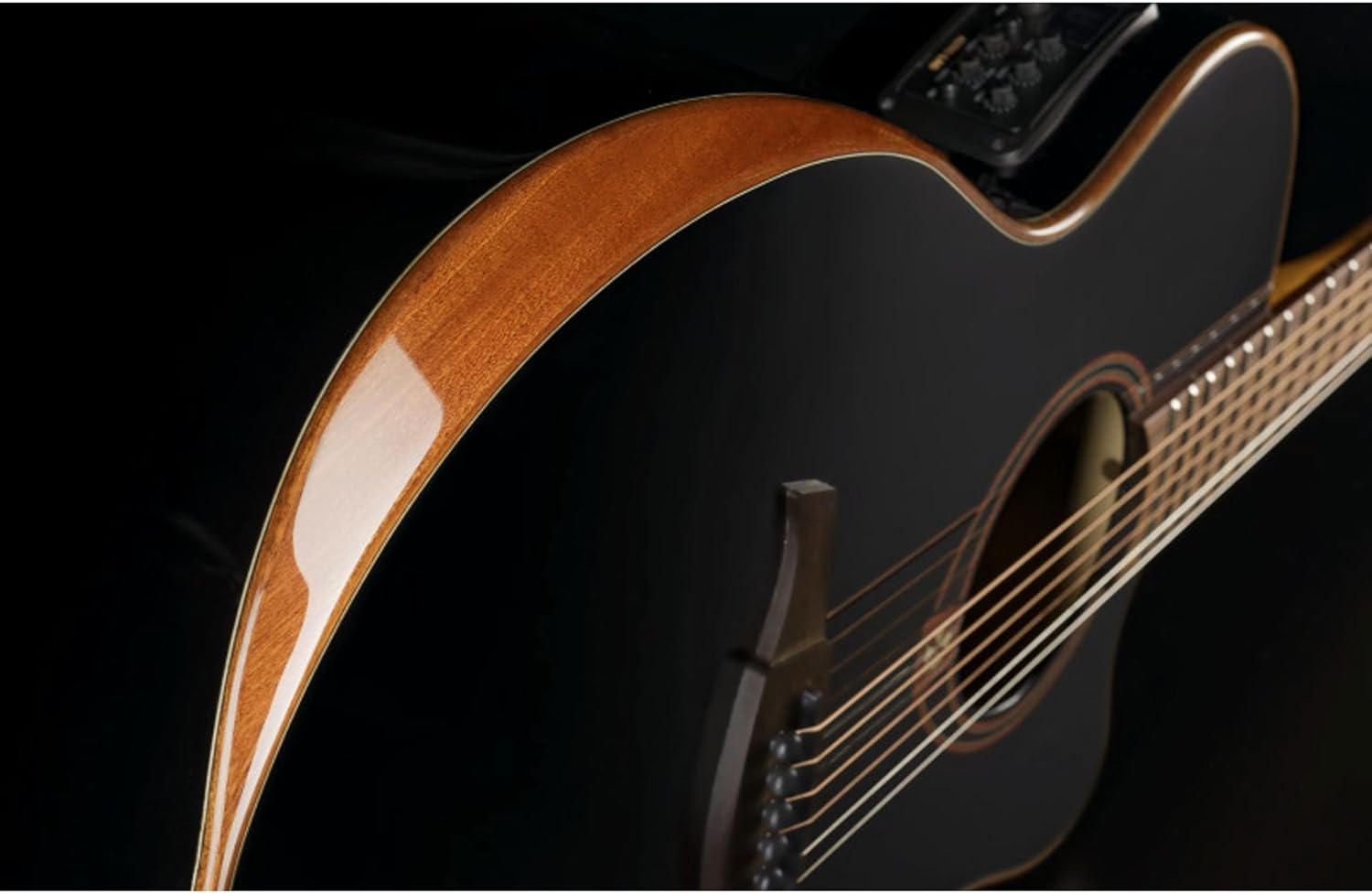 Lag Guitars Tramontane 118 Auditorium Cutaway Acoustic-Electric Black