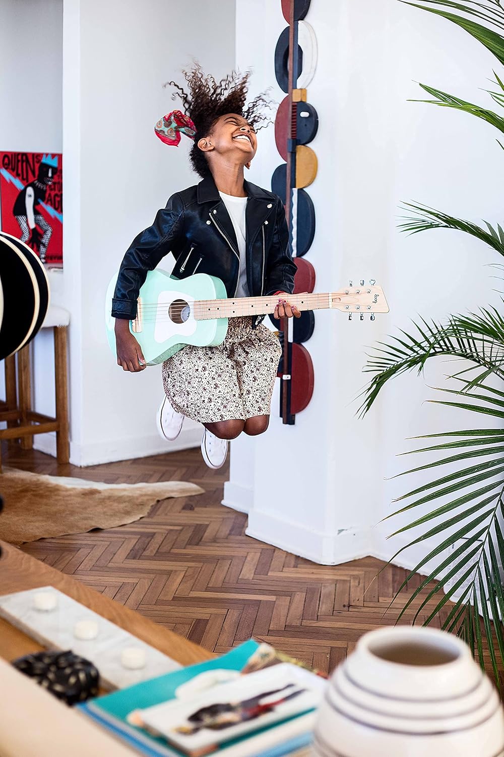 Loog Pro VI Acoustic kids real guitar for Beginners Compact size Ages 9+ Learning app and Lessons included Yellow