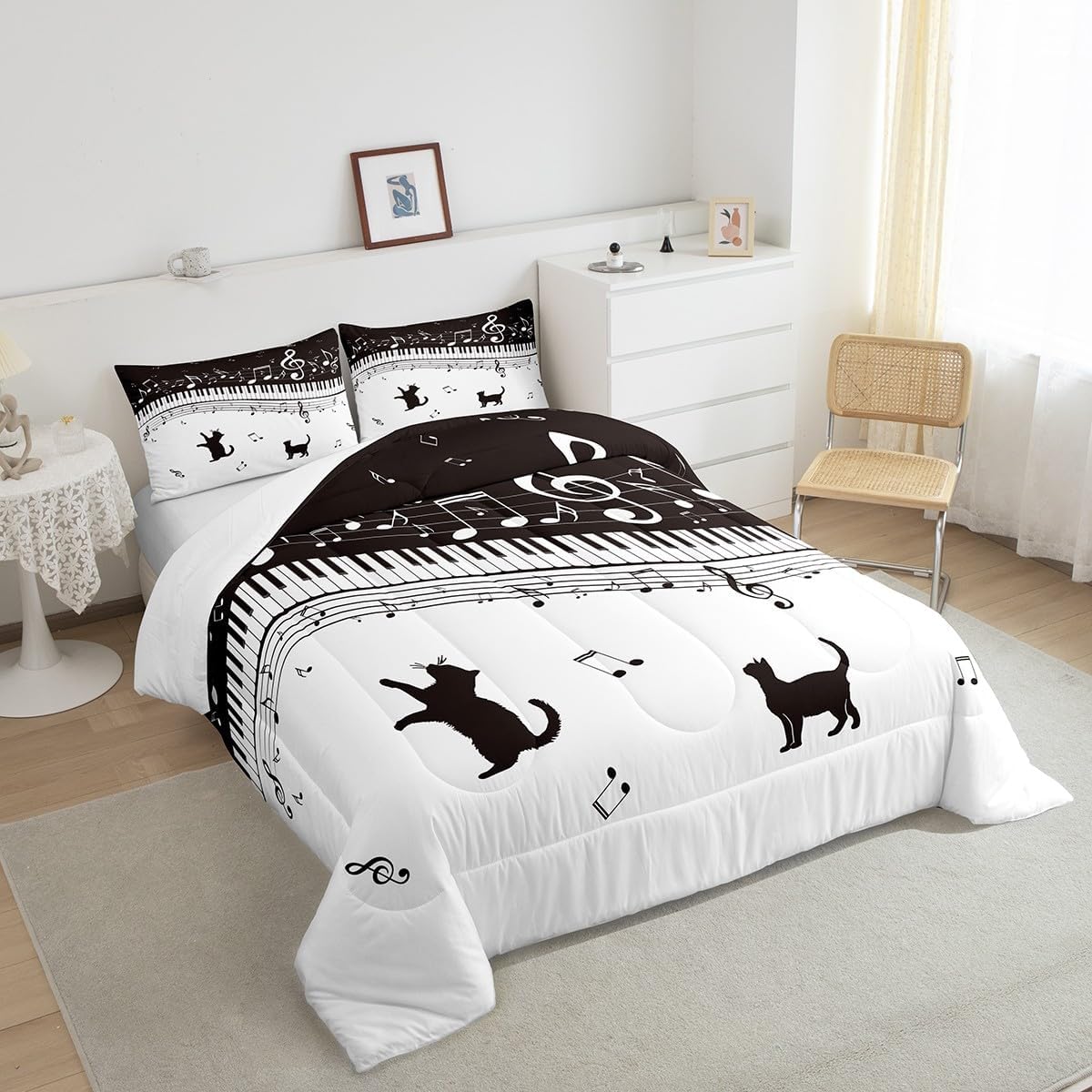 Piano Comforter Set King Size Black Musical Notes Bedding Set 3pcs for Kids Teens Girls Music Lover Room Decor Cat Pet Silhouette Quilt Set White Microfiber Duvet Insert,2 Pillowcases