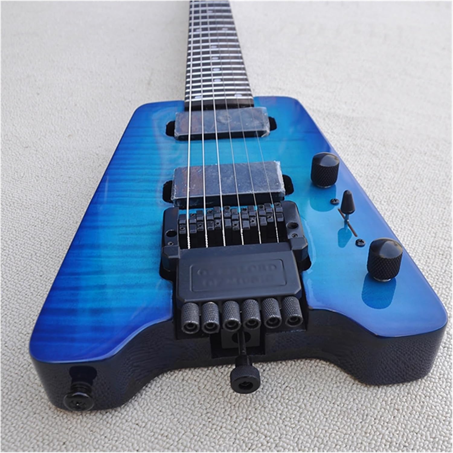 Blue Portable Travel Flame Maple Veneer Headless Electric Guitar with Rosewood Fretboard 24 Frets Professional Headless Guitar