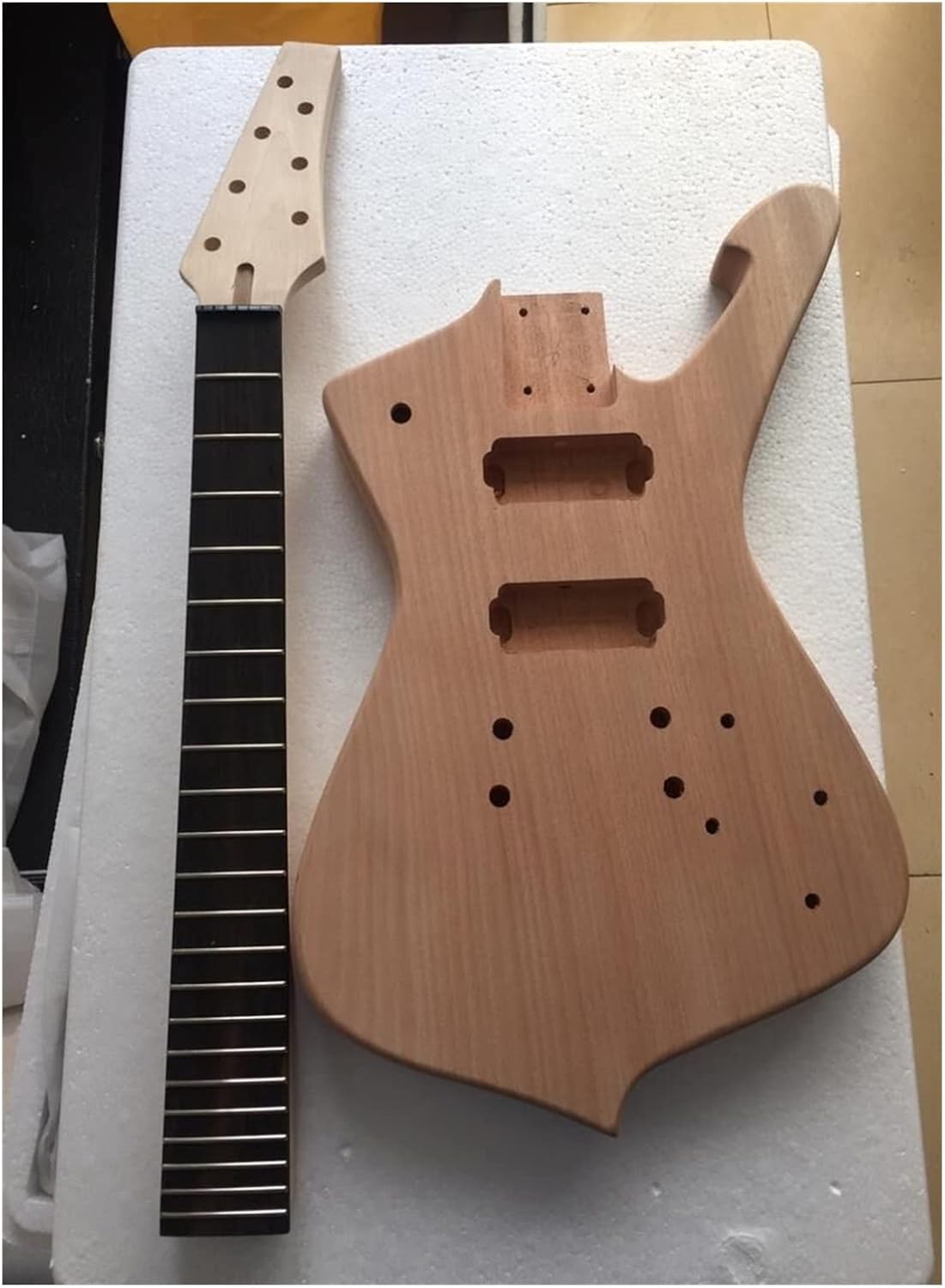 TSTS 7 String Electric Guitar DIY Kit, Mahogany Body, Maple Neck, Rosewood Fretboard, 22 Frets, Brown