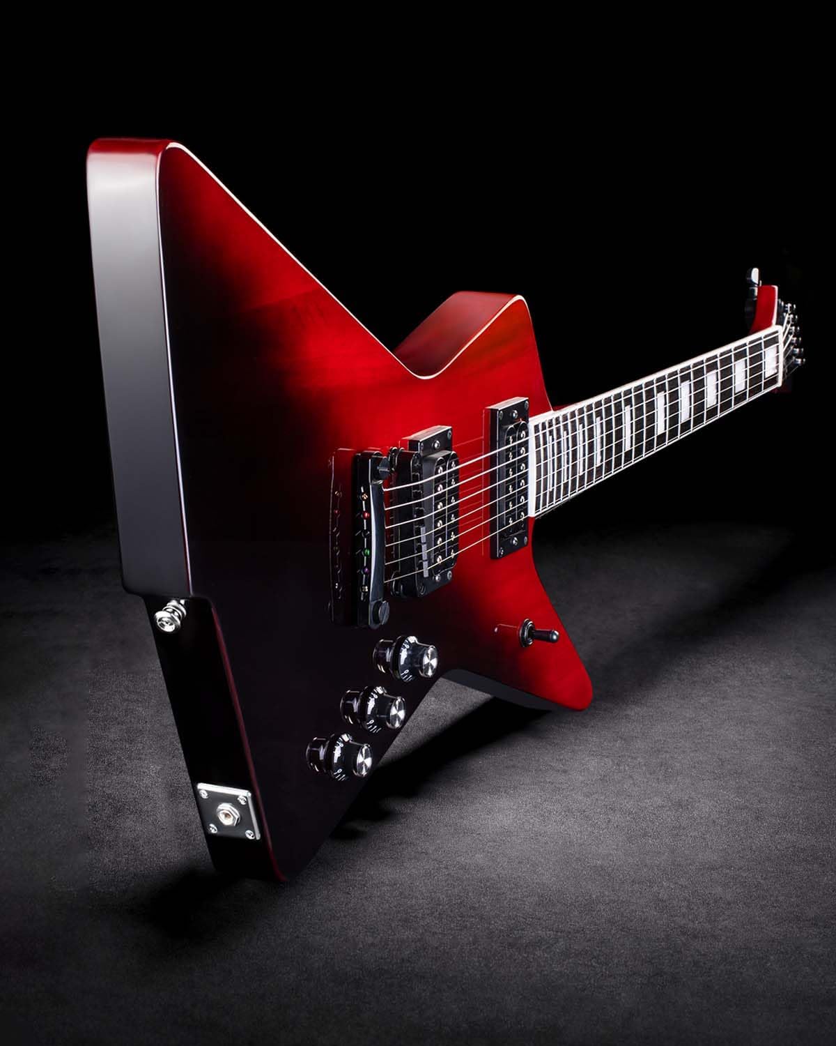 WestCreek Revenge Solid Body Electric Guitar, Heavy Metal Guitar, Right Handed, Heavy Metal Pickups, Rounded End Jumbo Frets, Bone nut, Rosewood Fretboard, Mahogany Body (Gradient Red)