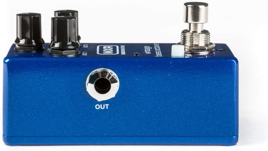 MXR M280 Vintage Bass Octave Effects Pedal Bundle with 2 Patch Cables and Dunlop Pick Pack