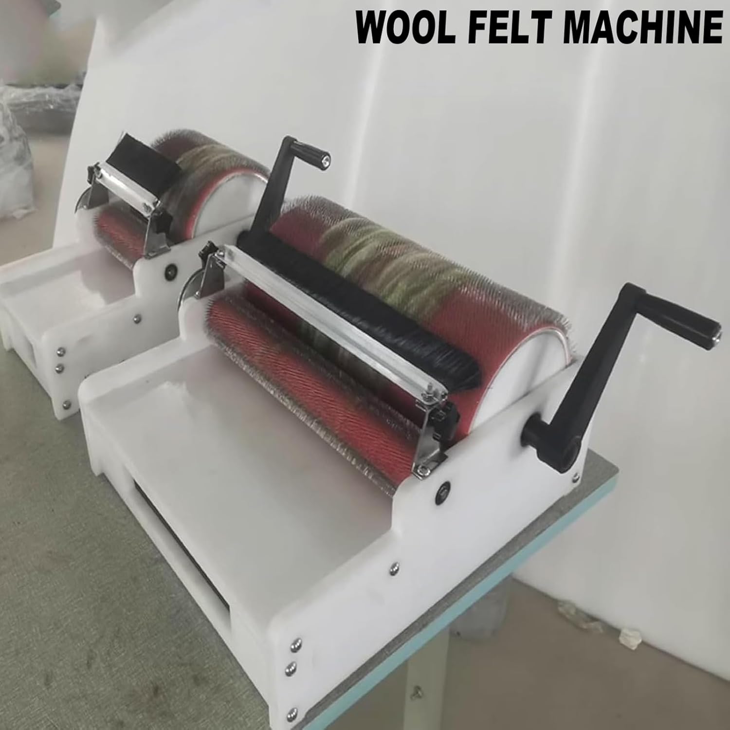 DIY Wool Felt Machine, Hand Drum Carder, Manual Wool Combing Machine, Wool Blending Board Carding Brush Set with Aluminum Alloy Speed Change Wheel (20CM/8inch)