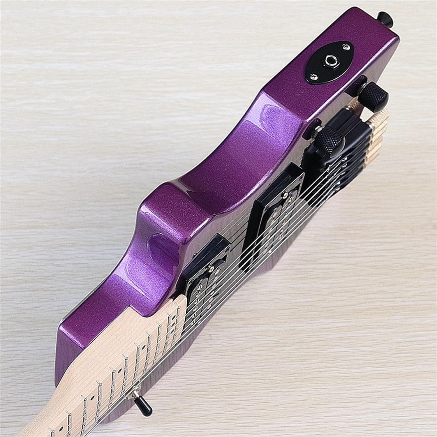 High Gloss Travel Headless Electric Guitar 30 Inch Solid Basswood Body 6 String Mini Portable Guitar Professional Headless Guitar (Color : 03)