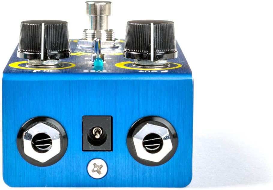 Way Huge Smalls Blue Hippo Analog Chorus Guitar Effects Pedal