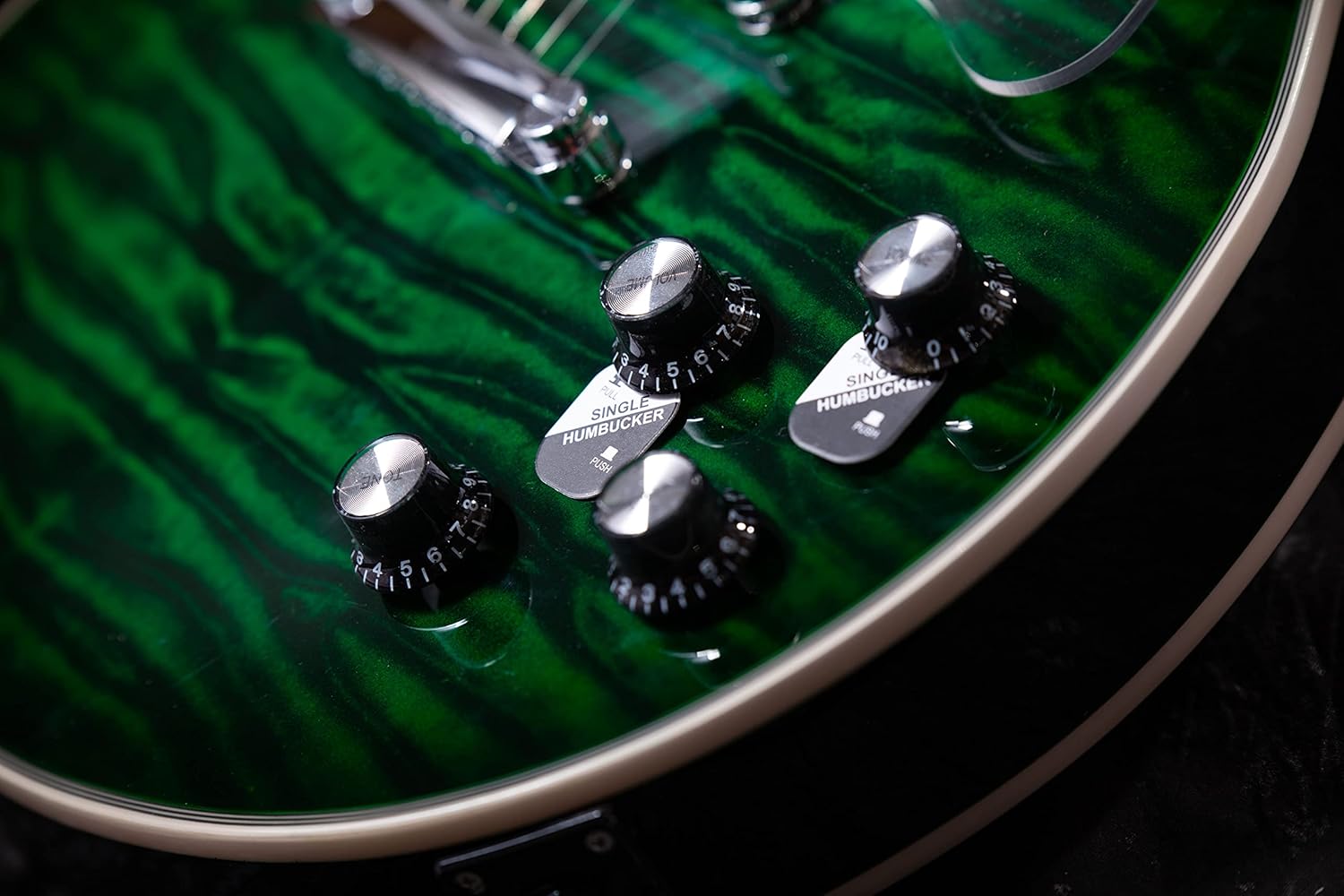 Electric Guitar,6 String Solid LP style Electric Guitar, Mahogany Body and Neck, Rosewood Fretboard, for Adults Professional Electric Guitar (Green)