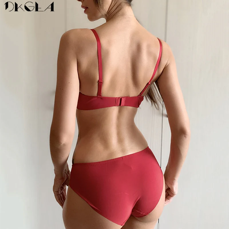 2020 New Gather Bra and Sets Lace Embroidery Sexy Underwear Set