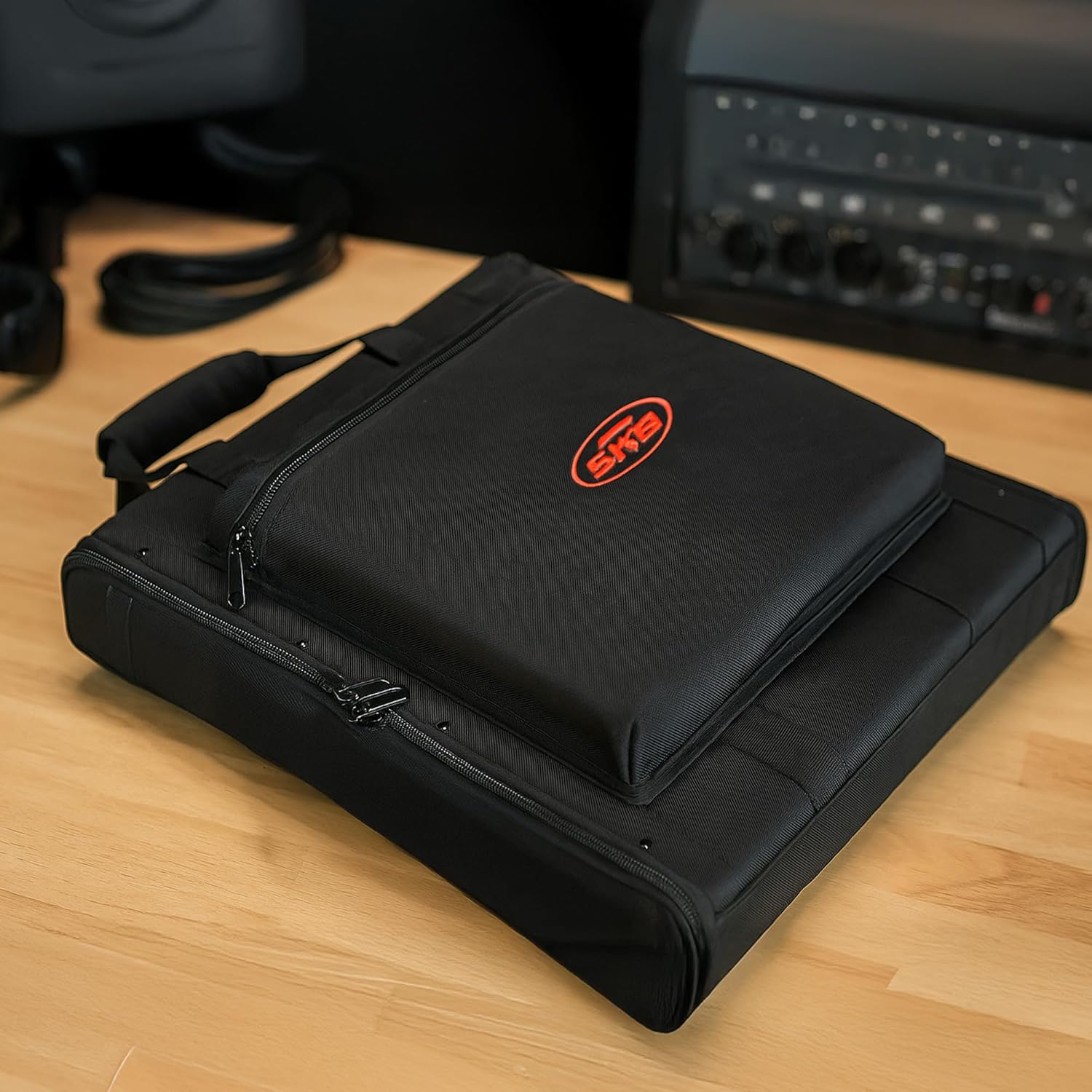 SKB Cases 1U Soft Rack Case for Wireless Microphone Systems with Steel Rails, Heavy Duty Zippers, Outer Pocket and Shoulder Straps, Black