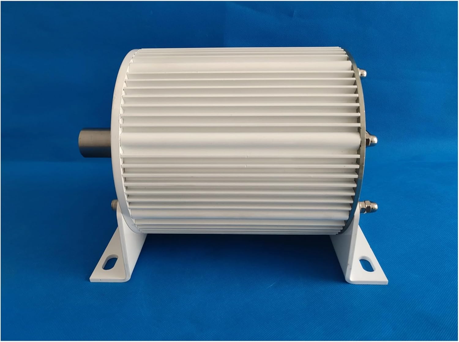 Wind Turbine Generator Kit Low Speed Three-Phase Permanent Magnet Generator 3KW 5KW 48V 96V for Wind Power and Water Conservancy Industrial Energy(with Base,220_5KW)