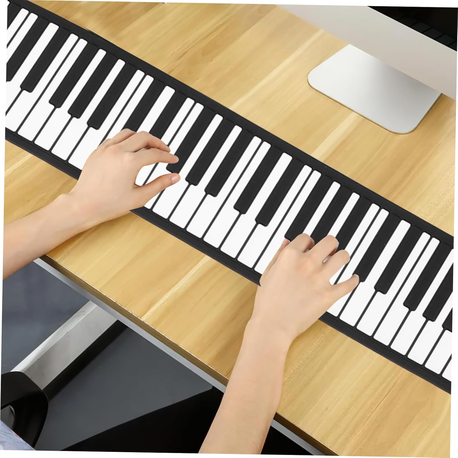 Key Roll-up Piano with Speaker Portable Silicone Hand Roll Keyboard for Travel and Beginners Foldable Design for Easy Storage and Comfortable Play