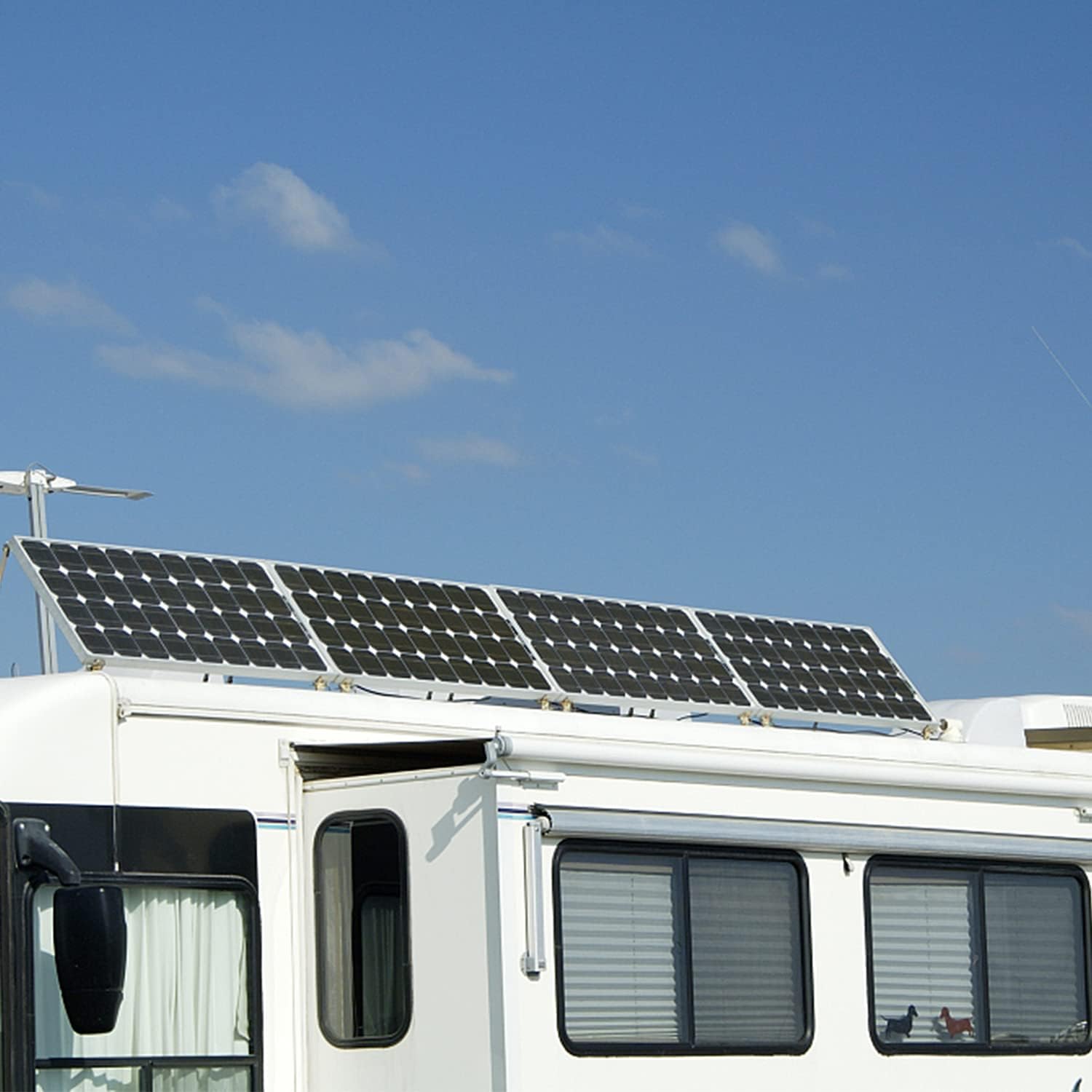 880 Watts Solar Wind Turbine Generator Power Kit: 1pc 400 Watt Wind Turbine + 4pcs 120W Mono Solar Panels + 1pc Solar Wind Hybrid Controller