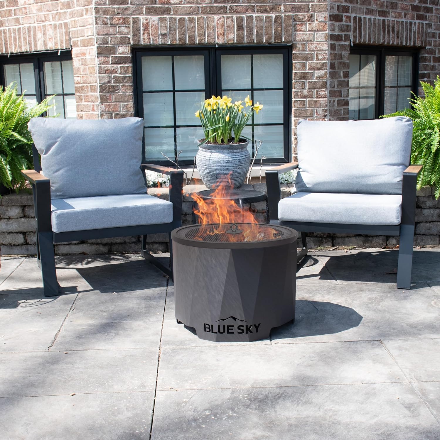 Blue Sky Outdoor Living Peak Smokeless Patio Fire Pit with Spark Screen and Lift, with Lift-Out Ash Catch, Black