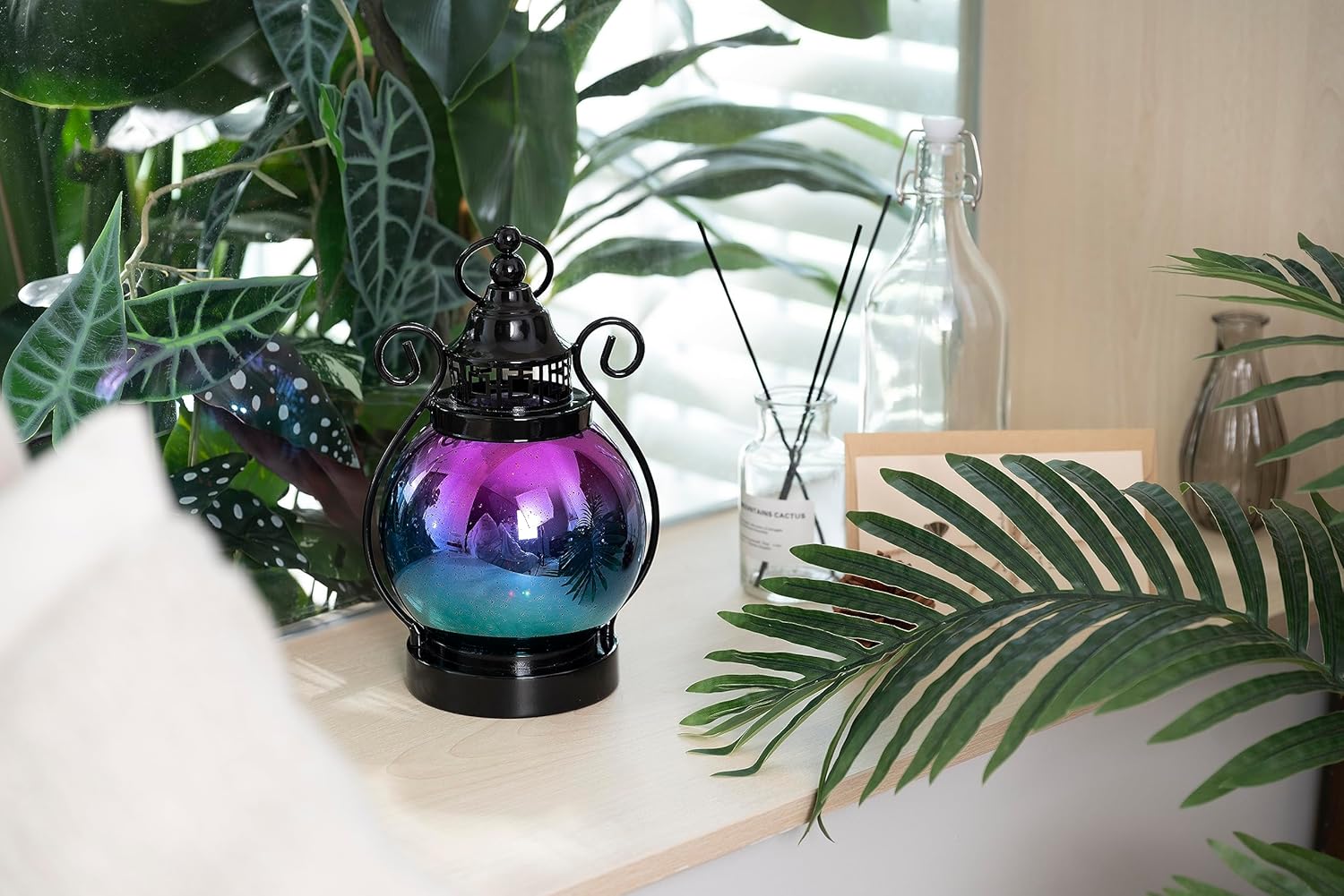 TERESA'S COLLECTIONS 2 Pack Hummingbird Flame and Hot Air Balloon Hanging Solar Lantern for Garden Decor& Lanterns Decorative Indoor Color Changing, Hanging Ramadan Lantern Decor（2 Items Buddle）