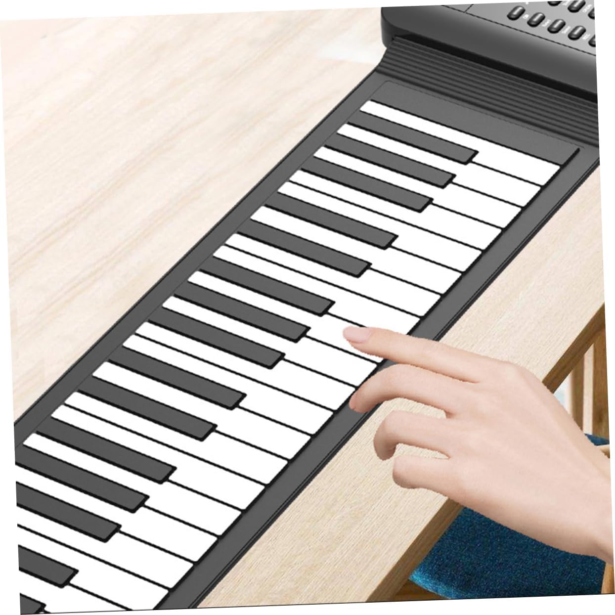 Roll-up Piano Keyboard 61 Keys Portable Electronic Hand Roll Piano Ideal for All Ages
