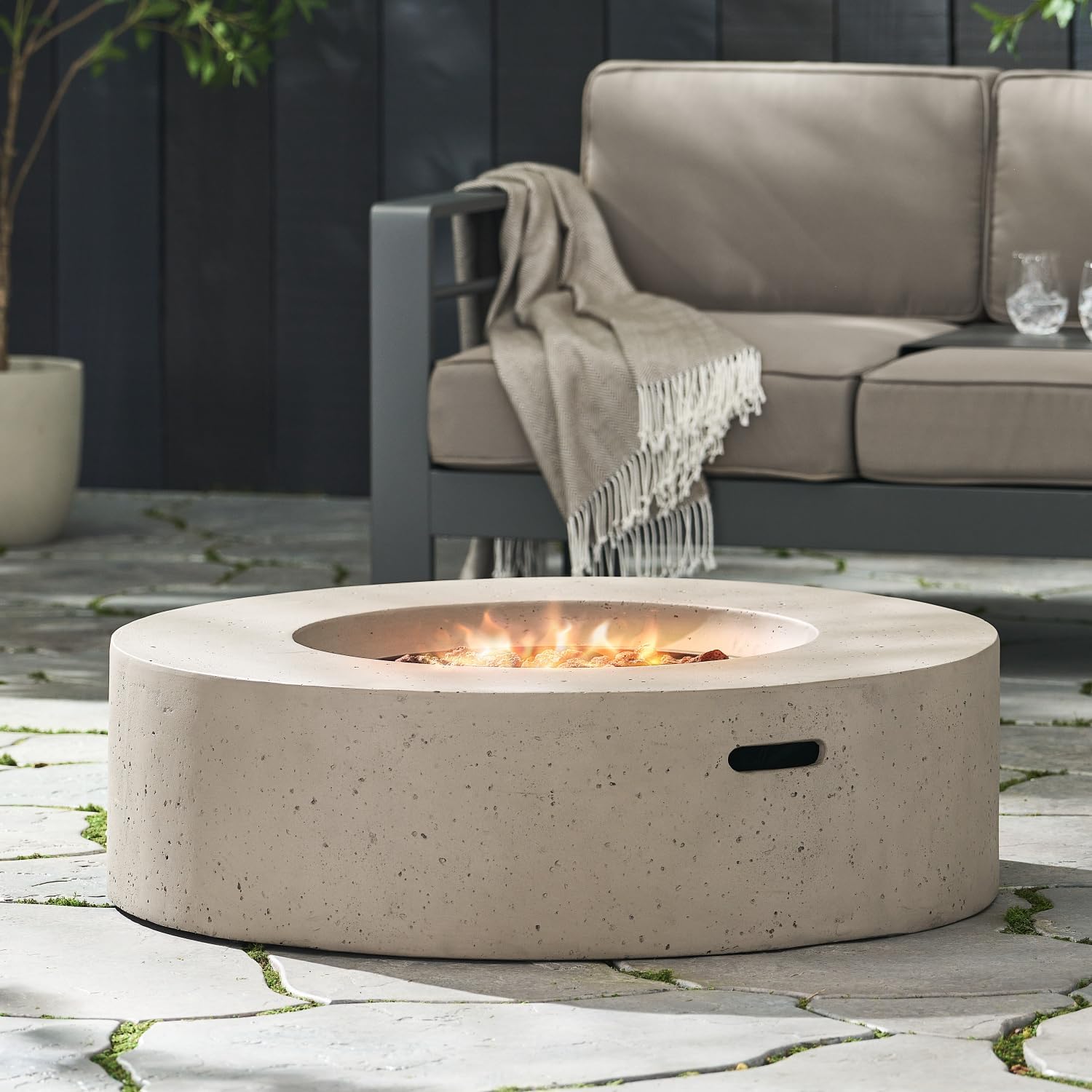 Geelife Outdoor 50,000 BTU Round Concrete Propane Fire Pit, Light Grey