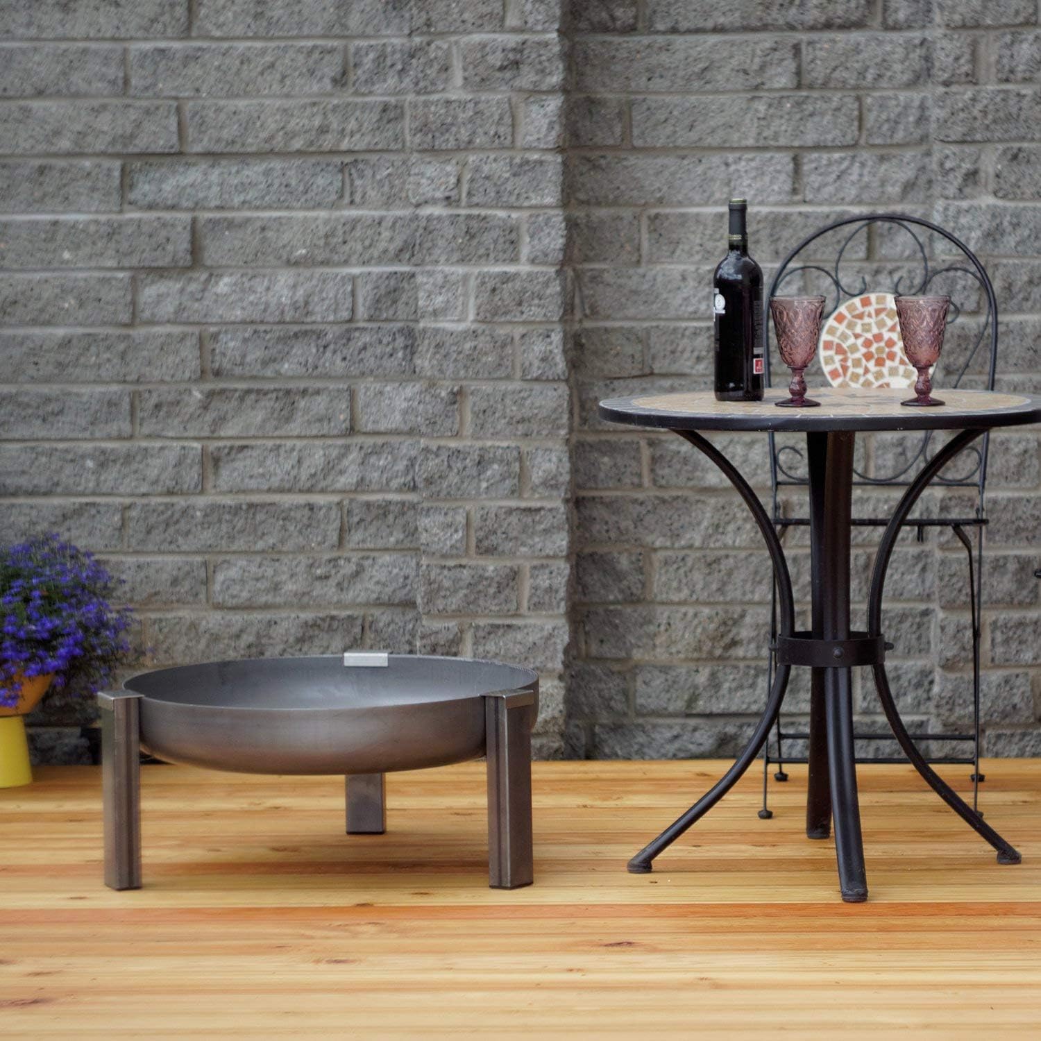 Curonian Tilsit Fire Pit Medium 25