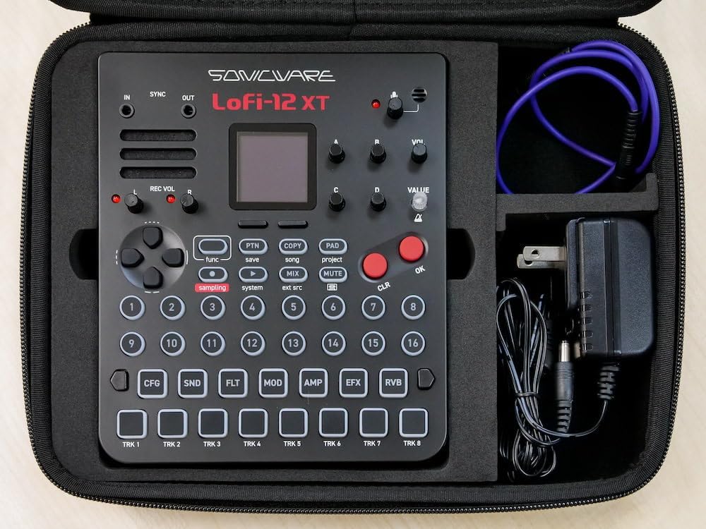 Sonicware SmplTrek [Portable Production Sampler] – Special Bundle with Case