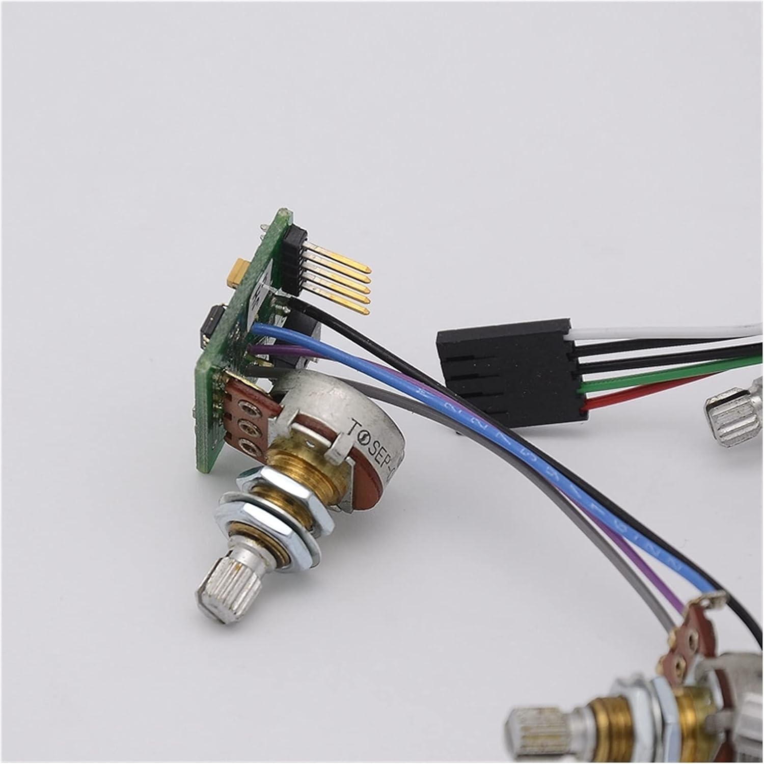 Electric Guitar Pickups 1 Set Active 2 Band EQ Preamp Circuit for Passive Bass Pickup Amp Harness Guitar Pickup Set