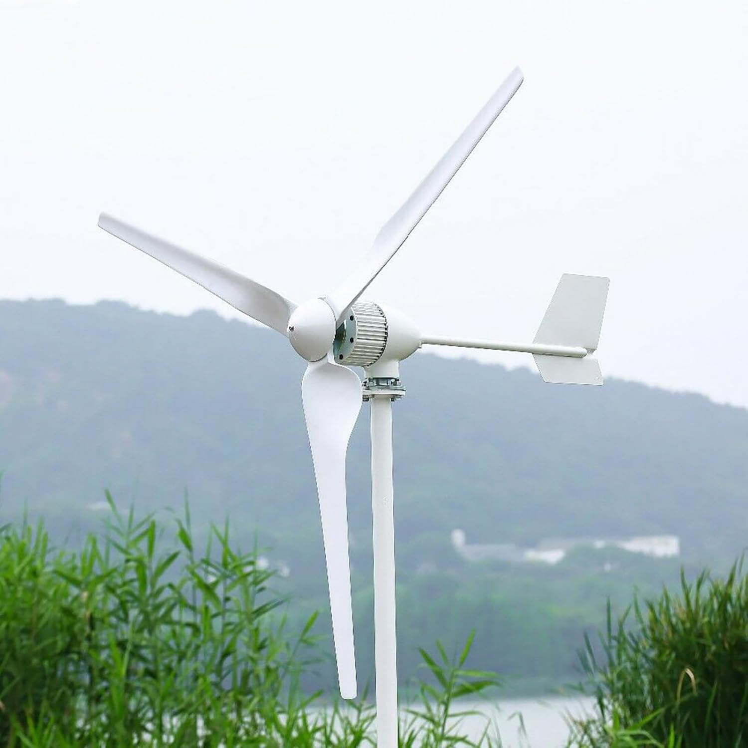 2000W 48V Wind Turbine Generator Kit Wind Power Generator with LCD Charge Controller for Home RV Marine Electricity Off Grid System