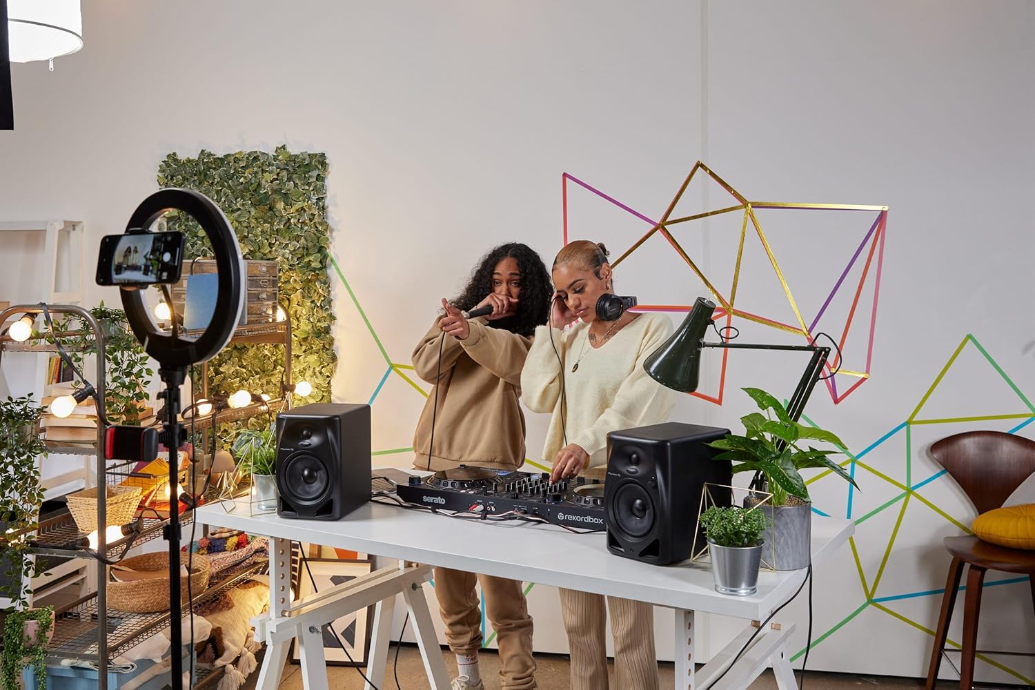 Pioneer DM-50D Active 5