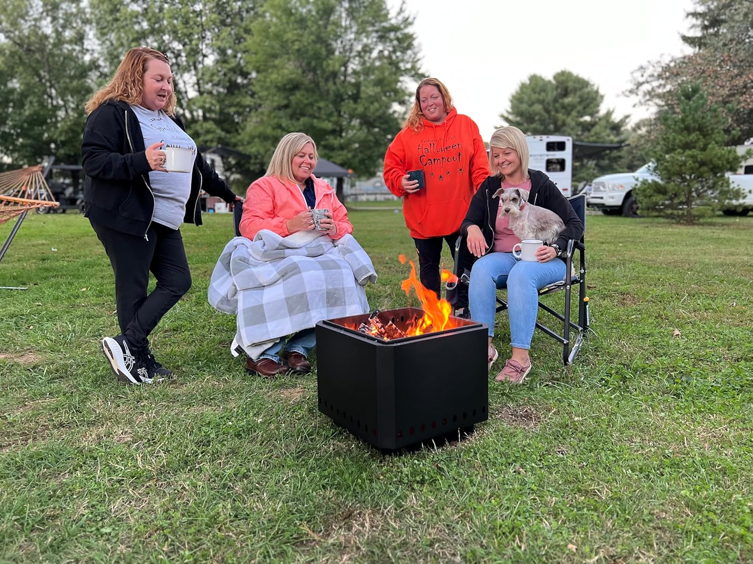 Torch & Porch 19 Inch Smokeless Steel Fire Pit with Weather Resistant Carry Bag and Poker