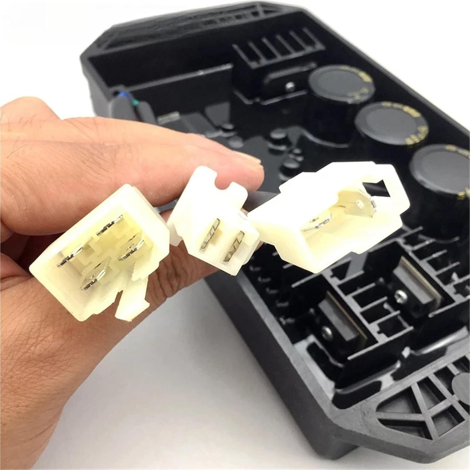 1pcs 8kw/10kw/15kw/20kw Gasoline Generator AVR Single Or Three Phase 8/10wires Suitable for Double Cylinder Petrol Genset(Three phase 10wires)