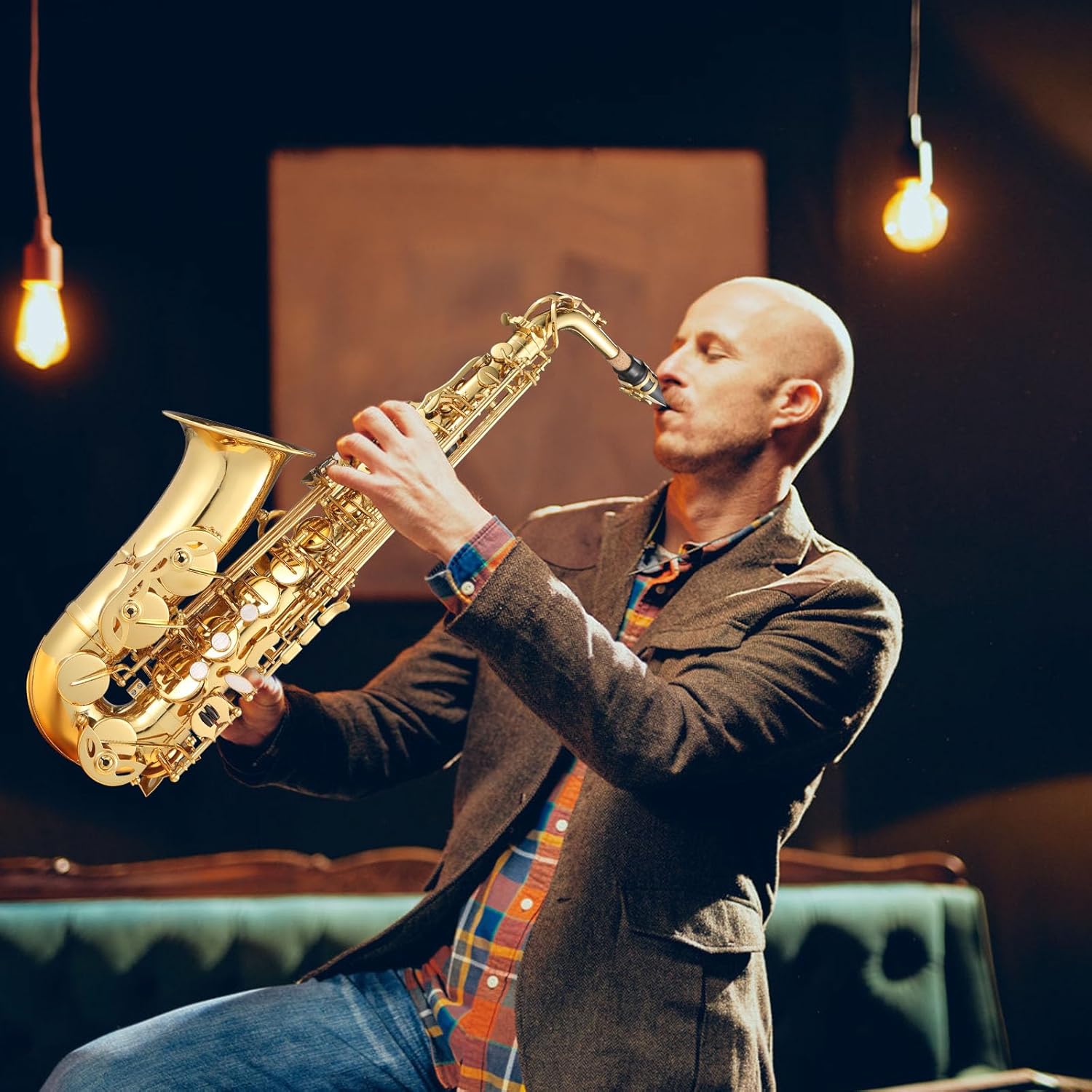 Alto Saxophone Full Kit - E-Flat, Includes Case, Strap, Reeds, Stand & Cleaning Accessories