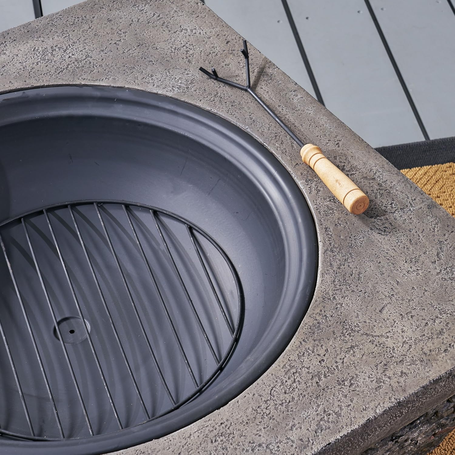 Christopher Knight Home Laraine Outdoor 32