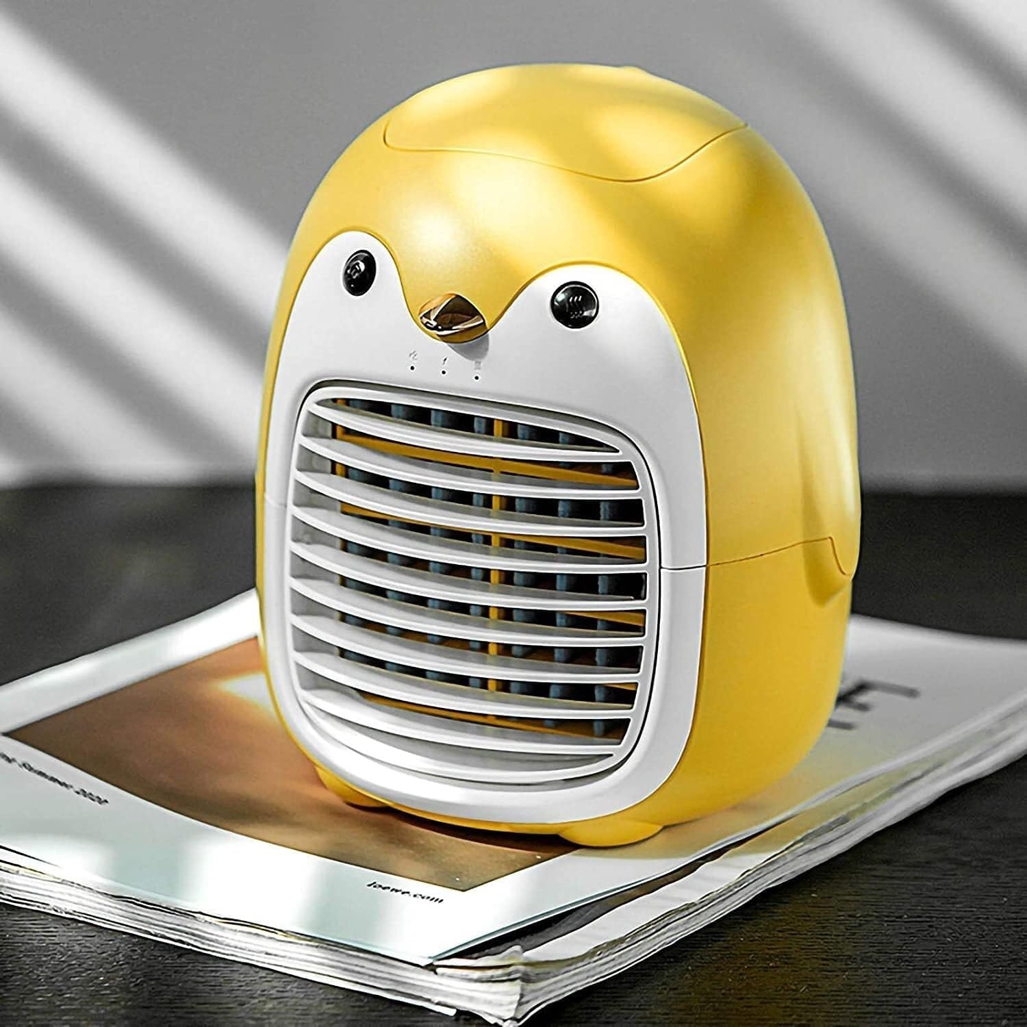 Portable Air Conditioner, Personal Air Cooler, 2000mAh USB Rechargeable Mini Cooling Fan, Humidifier with 3 Wind Speeds