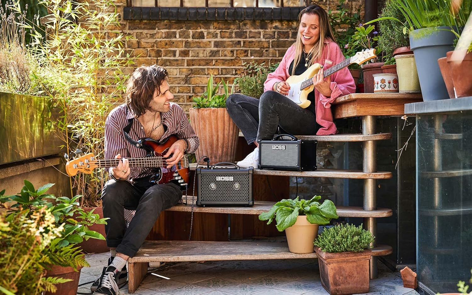 Boss Dual Cube LX 2 x 5-inch 10-watt Portable Bass Guitar Combo Amplifier Bundle with Gearlux Instrument Cable and Picks