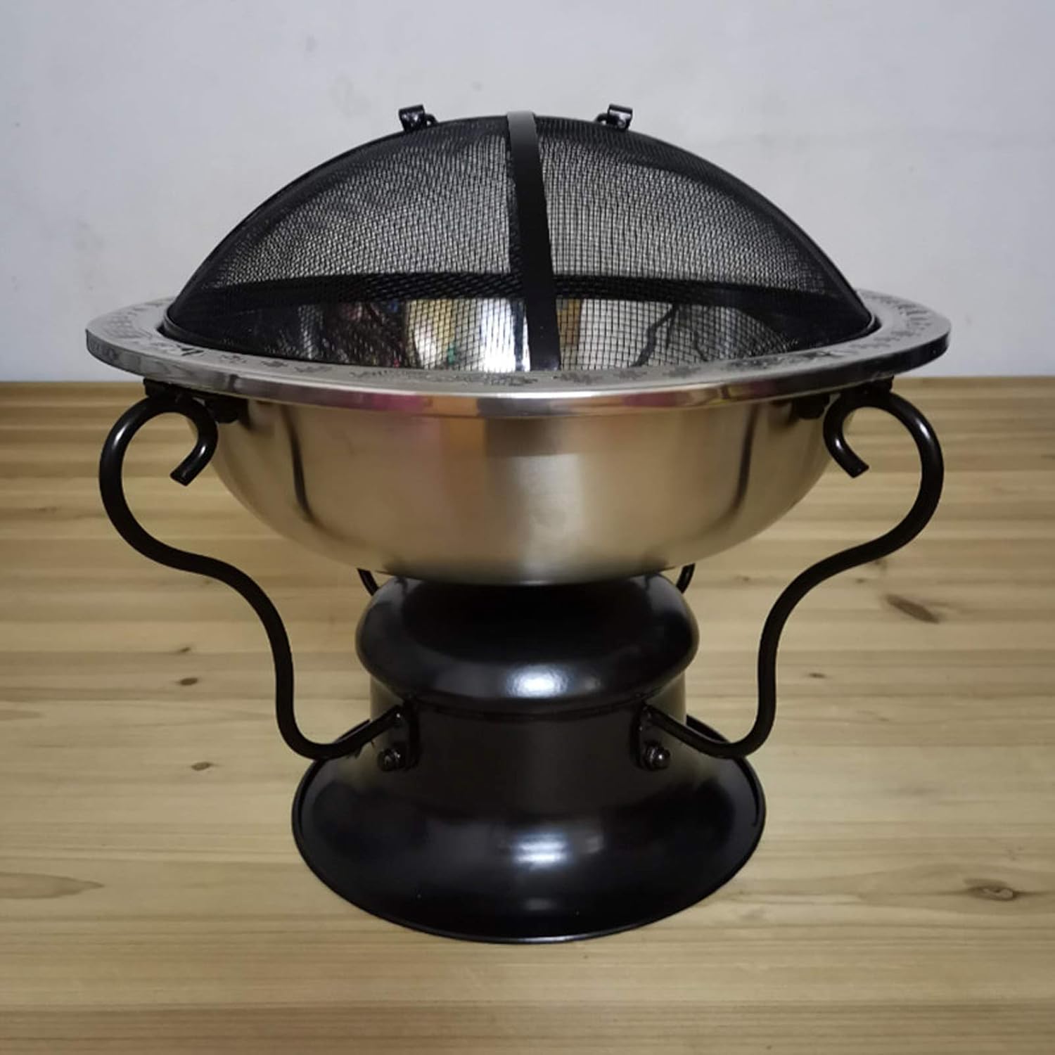 Garden Fire Pit Grill Bowl Grill Barbecue Rack Fire Pits Bowls,with Grill BBQ Large Cast Iron Wood Burning Round Log Burner Outdoor Firepits and Firebowlssteel Heater Tripod with Guard Lid